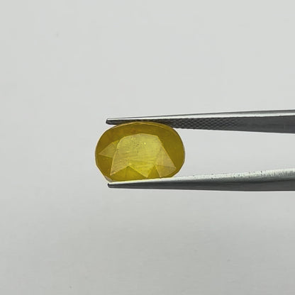 Yellow Sapphire (पुखराज) Bangkok - Average